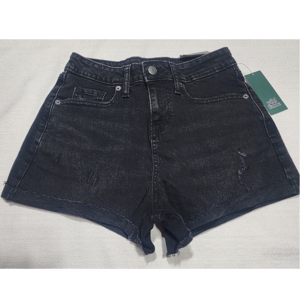 Wild fable high rise rolled cuff shorts L12'' x W26''women's
